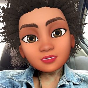 Meet your Posher, Charlotte